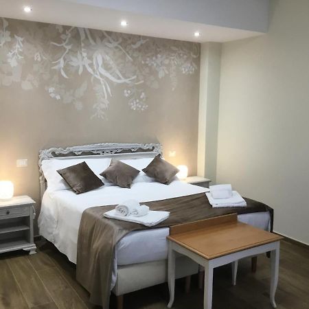 Cavaliere Suite & Rooms Matera Bagian luar foto