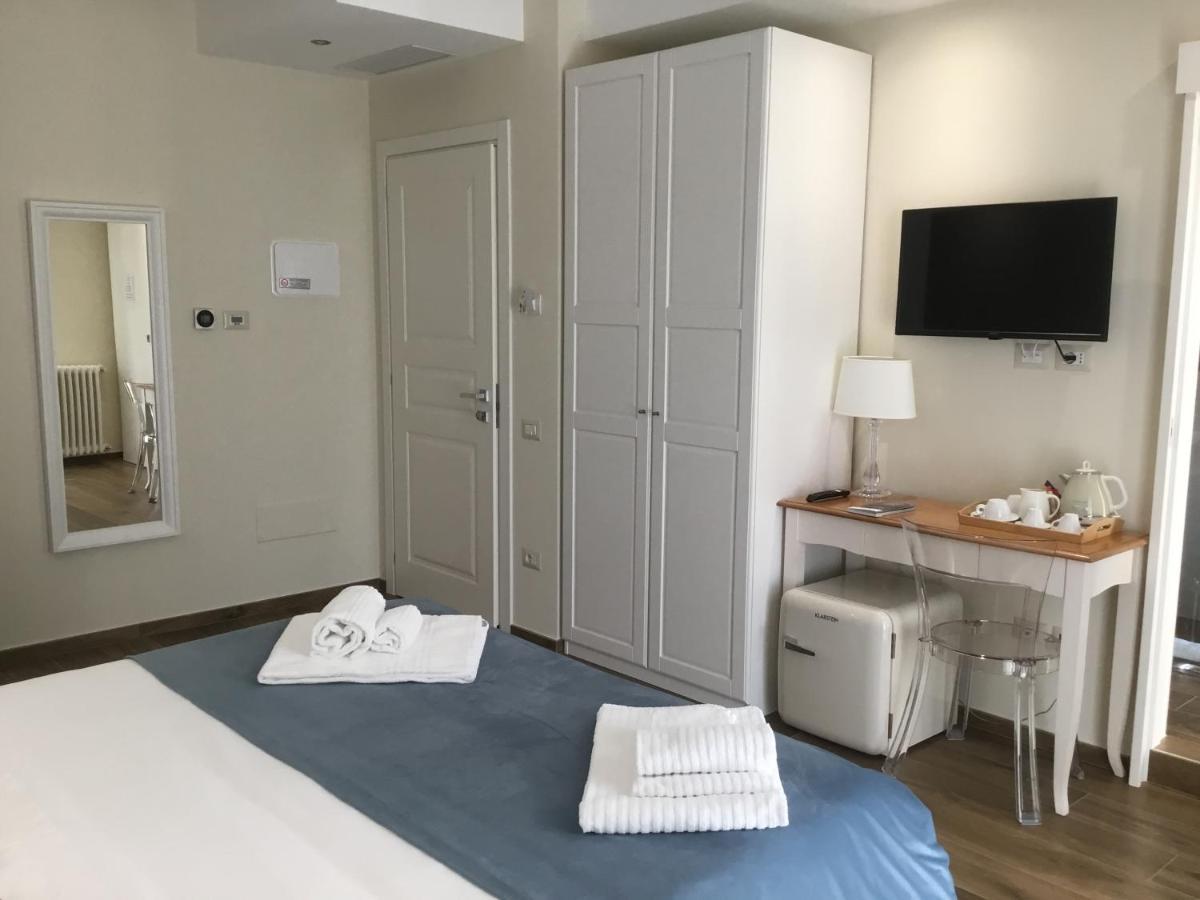 Cavaliere Suite & Rooms Matera Bagian luar foto