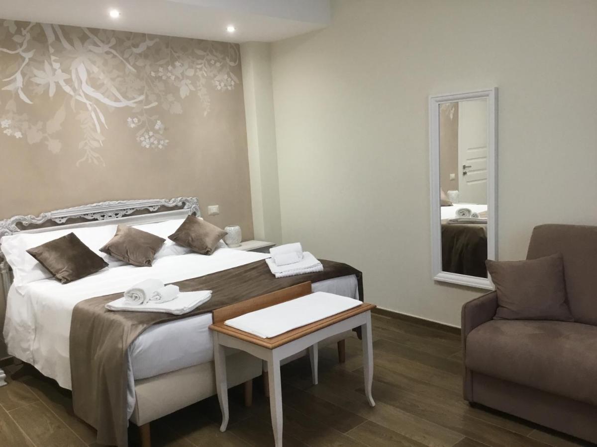 Cavaliere Suite & Rooms Matera Bagian luar foto