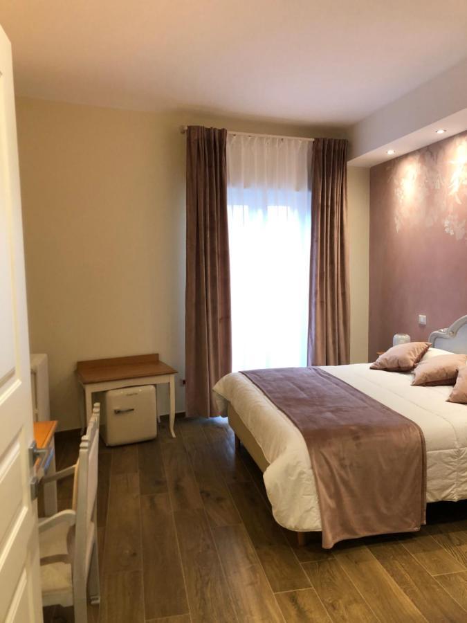 Cavaliere Suite & Rooms Matera Bagian luar foto