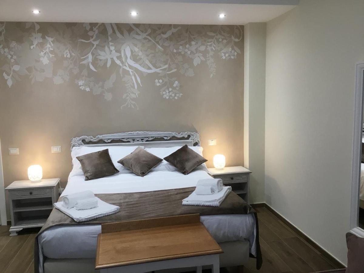 Cavaliere Suite & Rooms Matera Bagian luar foto