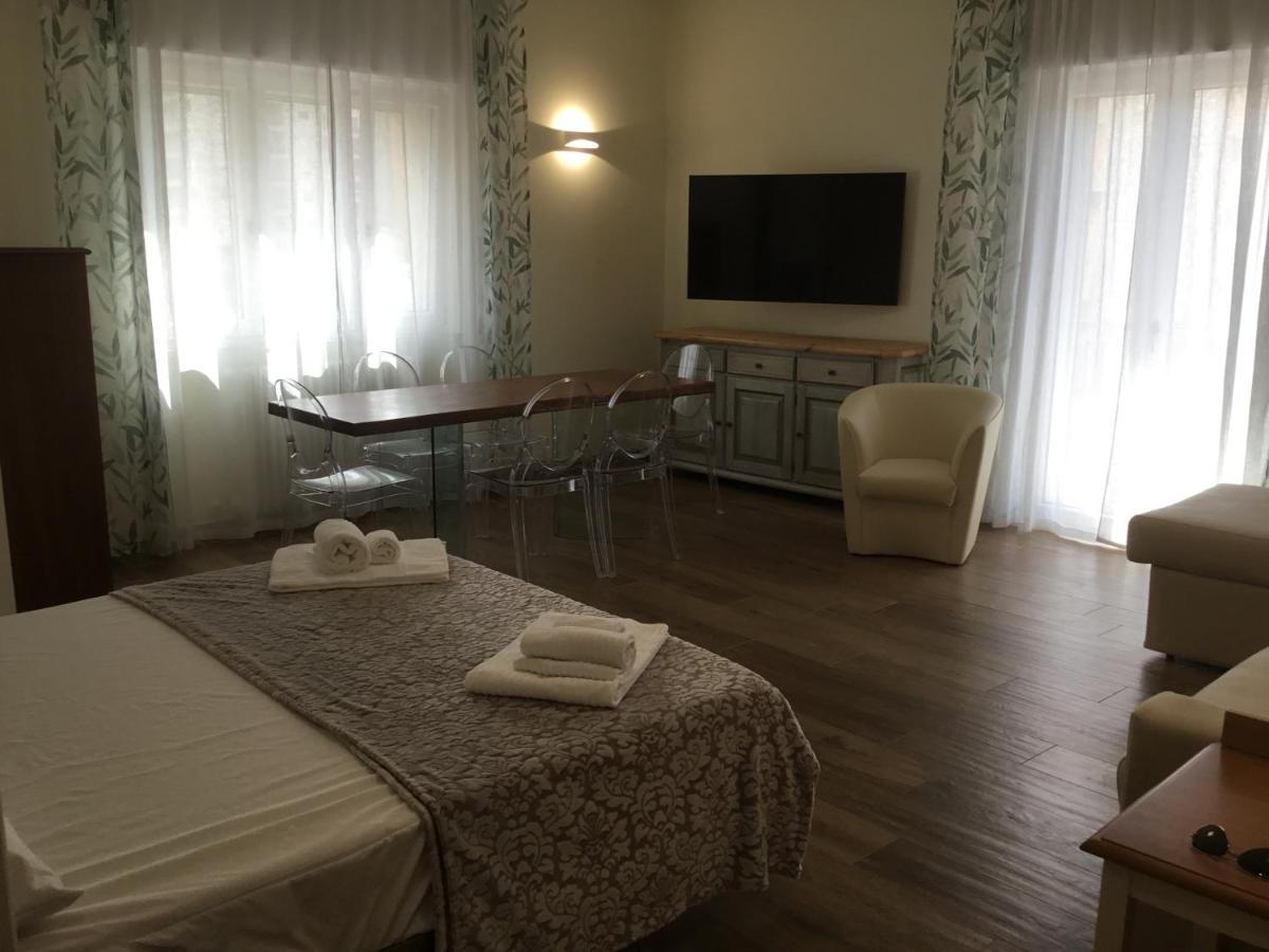 Cavaliere Suite & Rooms Matera Bagian luar foto